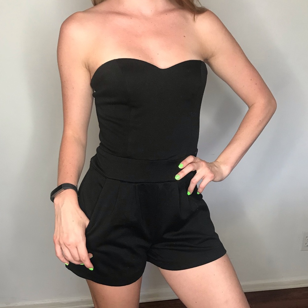 Black Sleeveless Romper